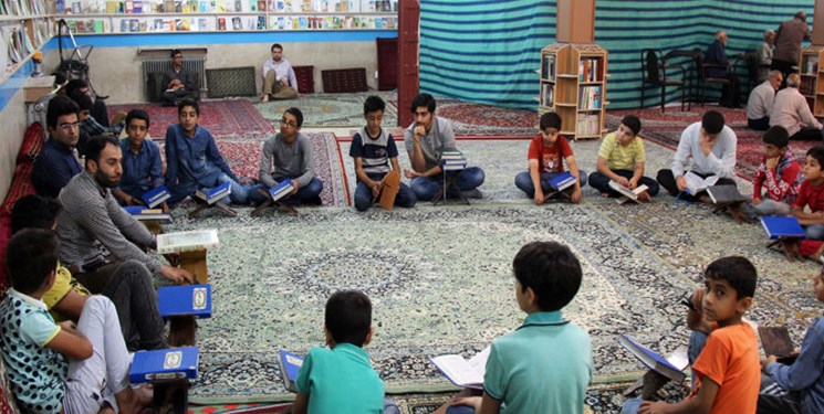 آموزش مفاهیم قرآنی برای دانش‌آموزان موجب سلامت جامعه‌ می‌شود