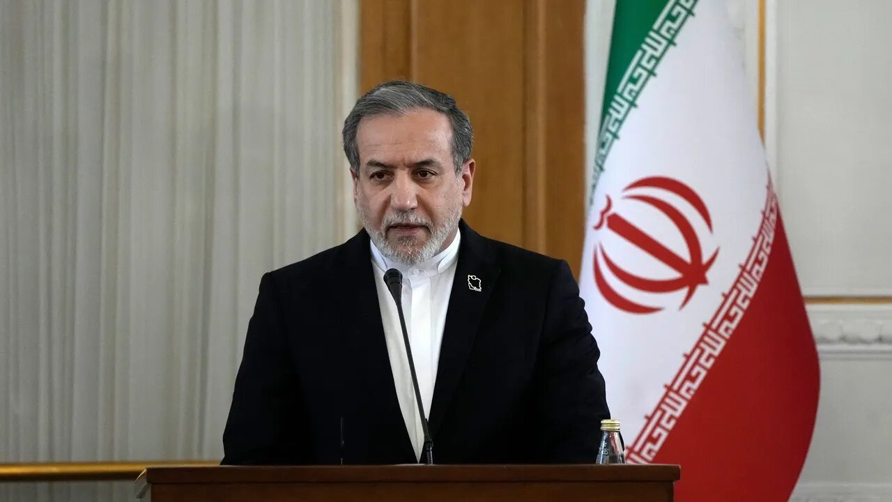 عراقچی: حقوق، عزت و شرافت ما قابل معامله نیست عراقچی: حقوق، عزت و شرافت ما قابل معامله نیست